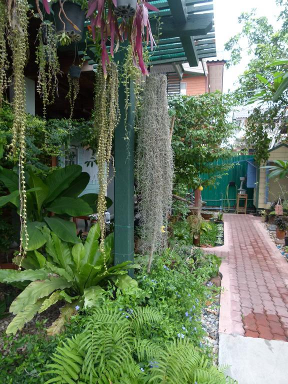 Bed and Breakfast Ban Boonchu Аюттхая Экстерьер фото